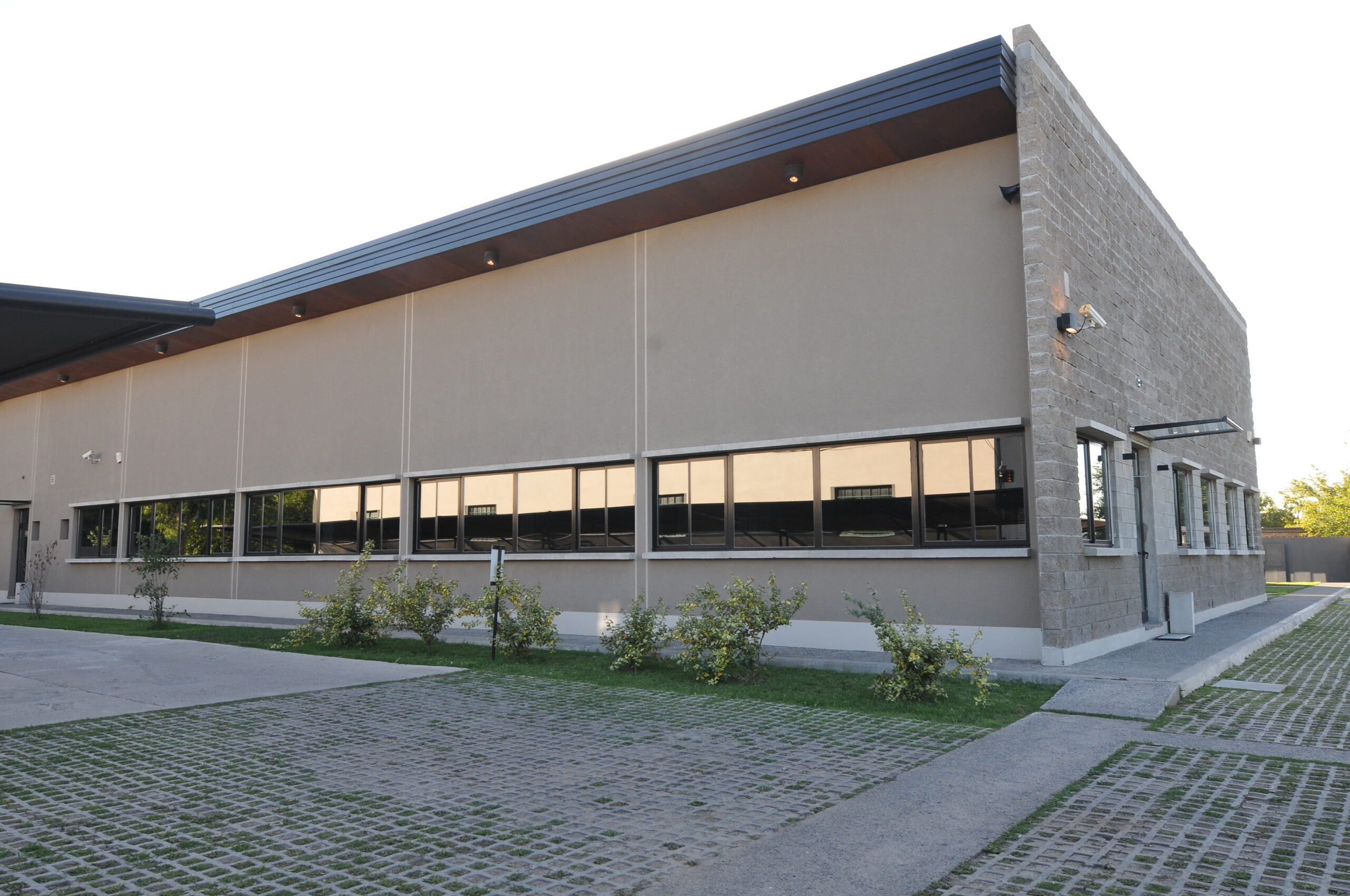 Nosotros - ELEPRINT S.A.